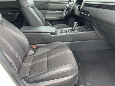 Certified 2025 MAZDA CX-50 AWD 2.5 S w/ Preferred Package image 30