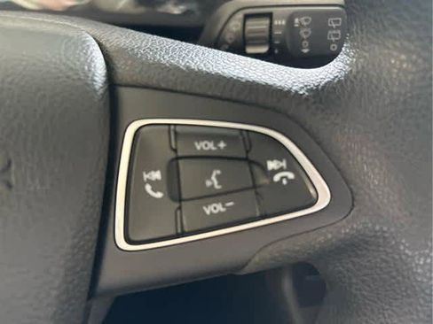 Used 2022 Ford EcoSport S image 14