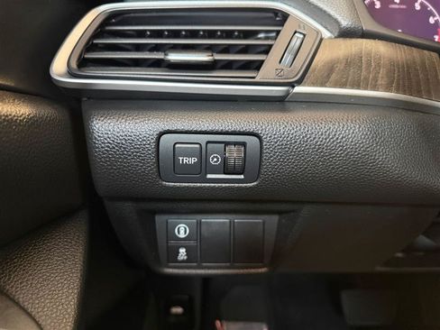 Used 2020 Honda Accord EX image 34