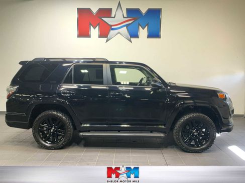 Used 2019 Toyota 4Runner Limited image 1