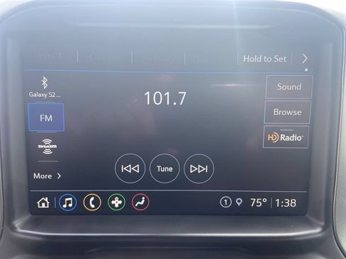 Used 2021 Chevrolet Silverado 1500 LT Trail Boss w/ Convenience Package II AWD/4WD image 13