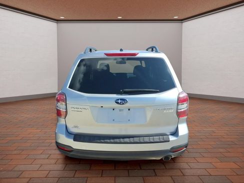 Used 2014 Subaru Forester 2.5i Premium w/ Popular Package #1 AWD/4WD image 5