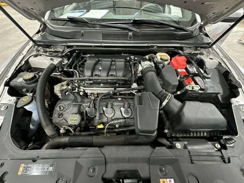 Used 2016 Ford Taurus SEL w/ Equipment Group 201A FWD image 22