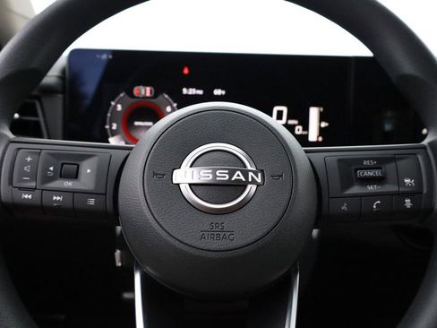 New 2026 Nissan Kicks SV image 9