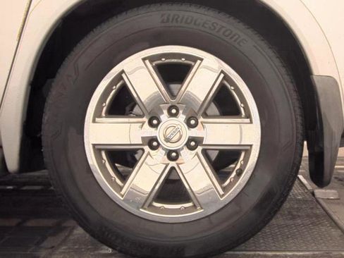 Used 2014 Nissan Armada Platinum RWD image 10