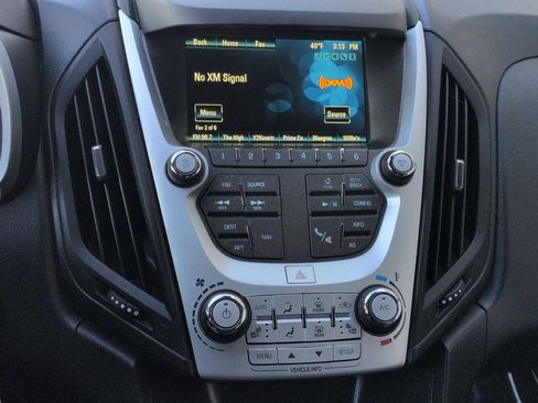 Used 2016 Chevrolet Equinox LTZ w/ Enhanced Convenience Package image 30