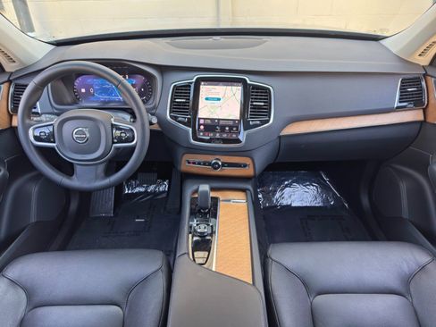 Used 2023 Volvo XC90 B6 Plus w/ Protection Package Premier AWD/4WD image 13