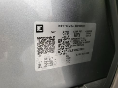 Used 2025 GMC Yukon XL Denali AWD/4WD image 28