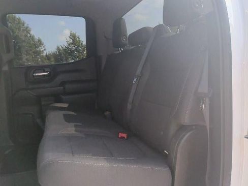 Used 2020 Chevrolet Silverado 1500 LT AWD/4WD image 14