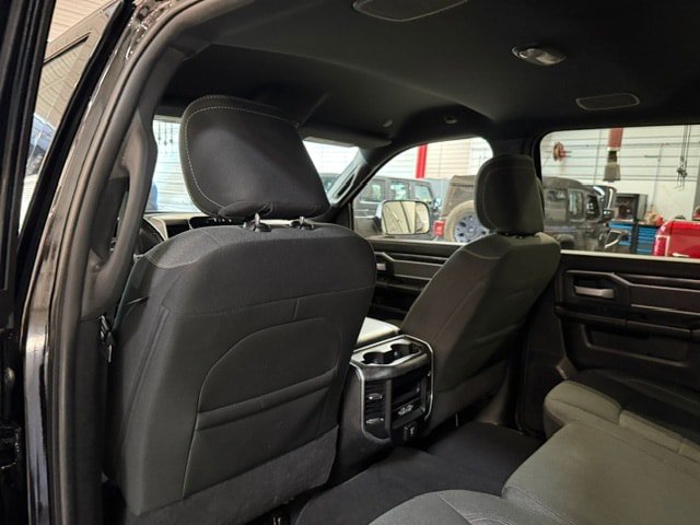 Used 2022 RAM 2500 Big Horn w/ Level C Equiment Group AWD/4WD image 36