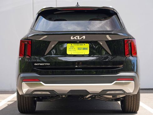Used 2024 Kia Sorento SX FWD image 11