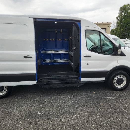 Used 2019 Ford Transit 250 148 Medium Roof RWD image 9