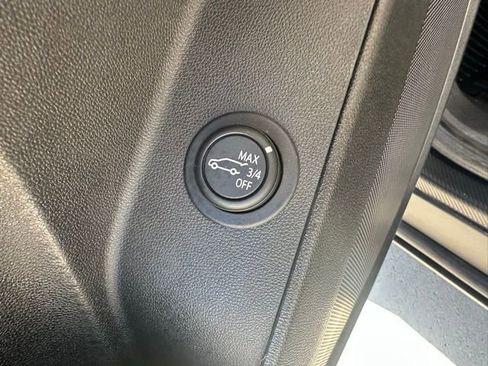 Used 2023 Chevrolet Equinox RS AWD/4WD image 24