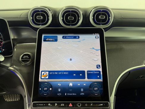 Used 2025 Mercedes-Benz GLC 350e GLC 350e w/ AMG Line image 17