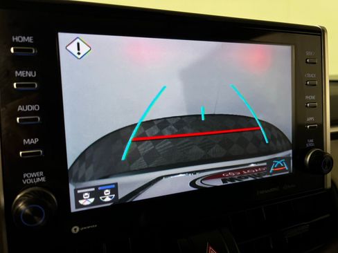 Certified 2022 Toyota RAV4 XLE w/ Convenience Package image 19