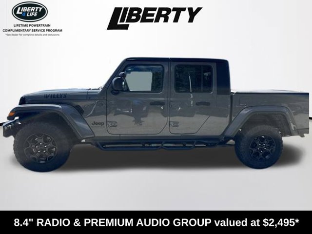 Used 2023 Jeep Gladiator Sport AWD/4WD image 4