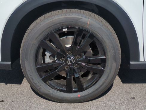 New 2026 Honda HR-V Sport image 9