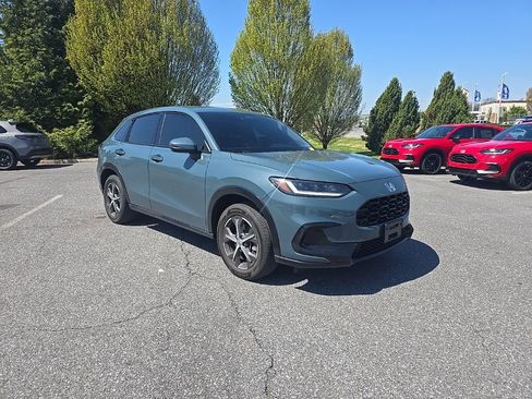 Used 2025 Honda HR-V EX-L image 2