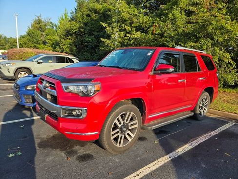 Used 2022 Toyota 4Runner Limited AWD/4WD image 3