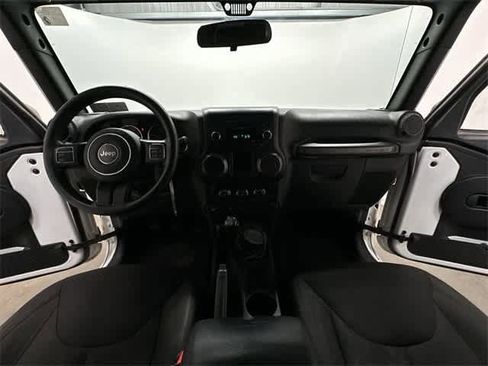 Used 2017 Jeep Wrangler Sport image 16