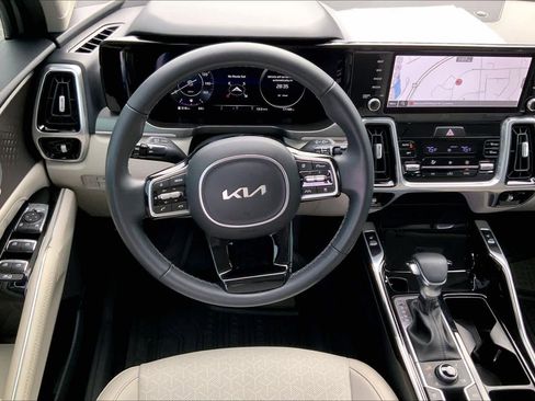 Used 2023 Kia Sorento SX image 6