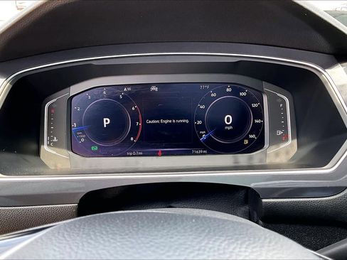 Used 2020 Volkswagen Tiguan SEL FWD image 25