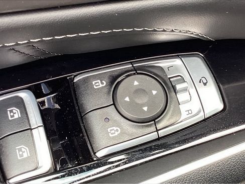 Used 2023 Kia Sorento SX AWD/4WD image 41