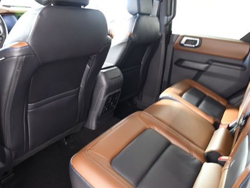 Used 2024 Ford Bronco Outer Banks AWD/4WD image 26