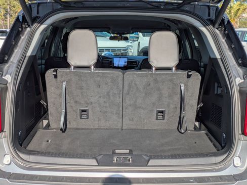 Certified 2023 Ford Explorer XLT w/ Equipment Group 202A image 12