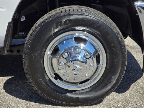 New 2026 RAM 3500 Tradesman AWD/4WD image 12