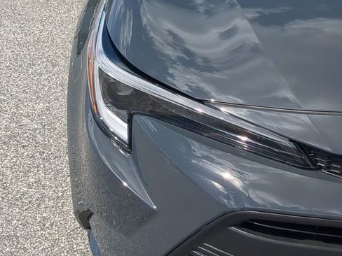 Certified 2025 Toyota Corolla LE image 10