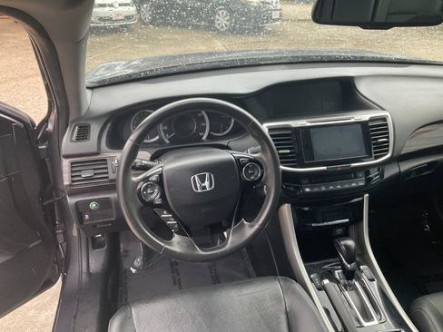 Used 2016 Honda Accord EX-L image 15