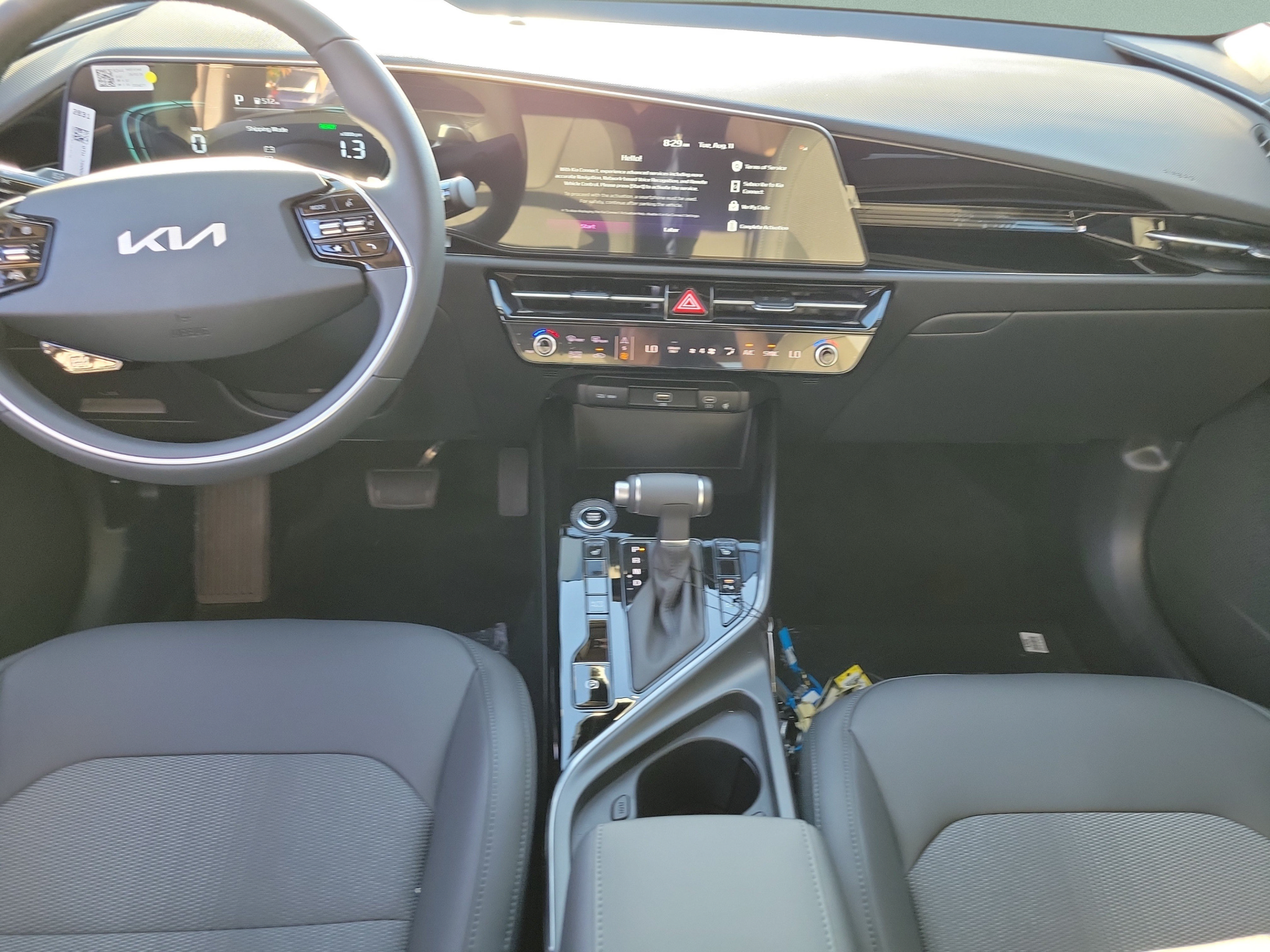 New 2026 Kia Niro EX FWD image 9