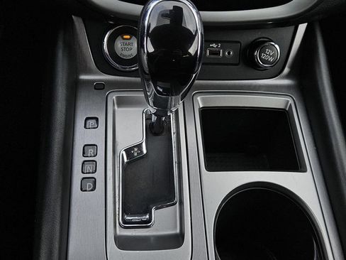 Used 2023 Nissan Murano SL image 16