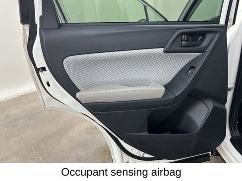 Used 2018 Subaru Forester 2.5i Premium image 28