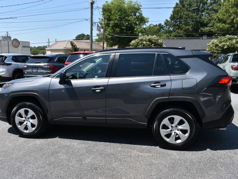 Used 2021 Toyota RAV4 LE FWD image 42