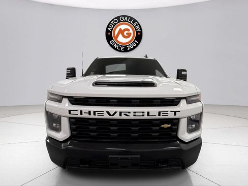 Used 2023 Chevrolet Silverado 2500 Custom w/ Infotainment Package AWD/4WD image 8
