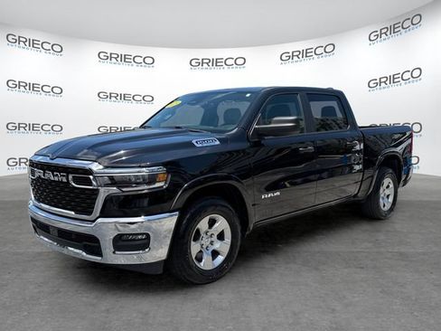 Used 2025 RAM 1500 Big Horn RWD image 3