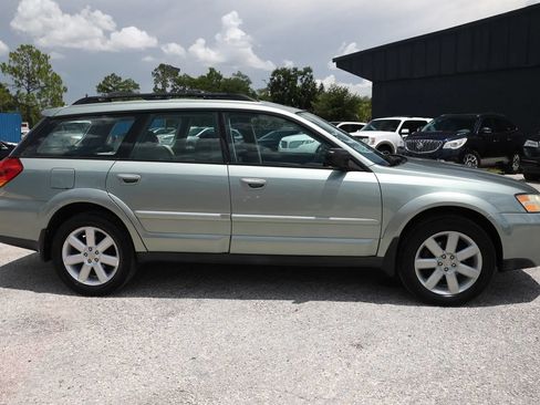 Used 2006 Subaru Outback 2.5i Special Edition AWD/4WD image 9