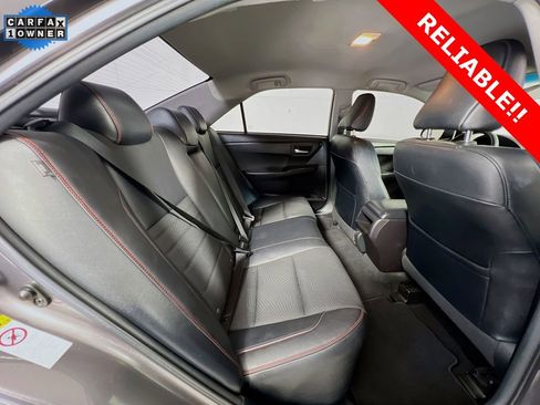 Used 2017 Toyota Camry SE image 24
