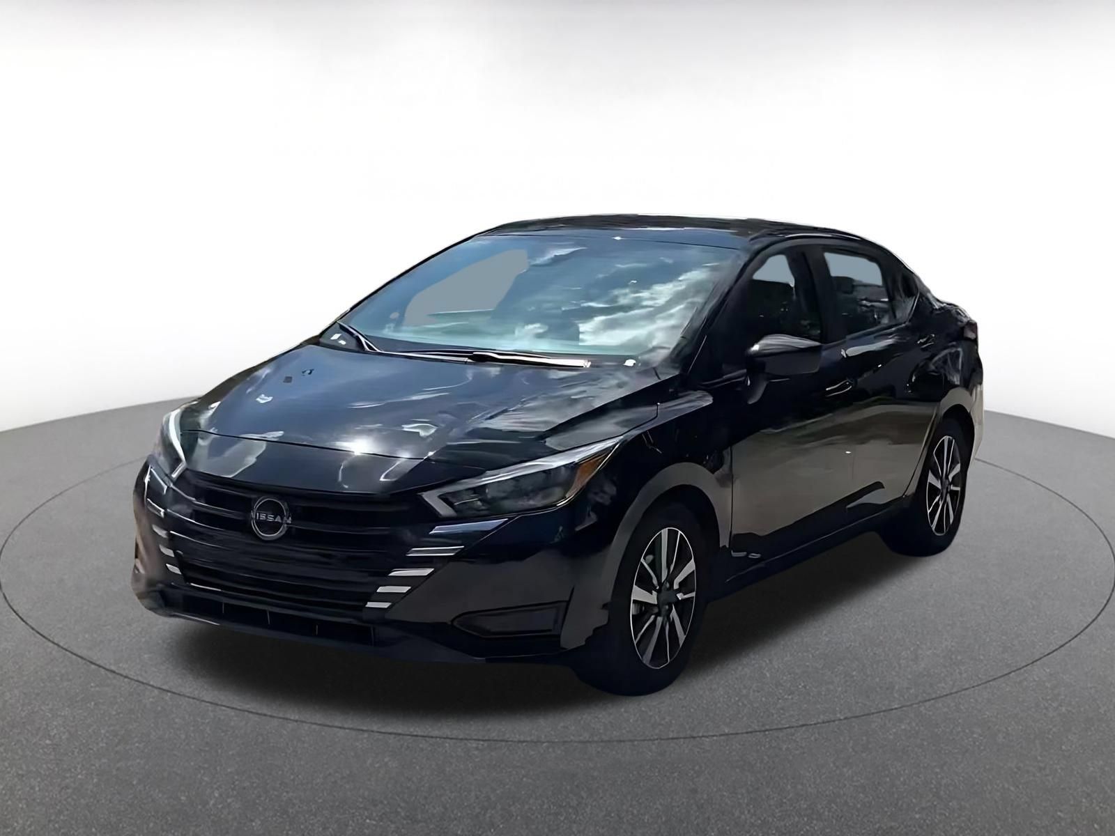 Used 2025 Nissan Versa SV FWD image 6
