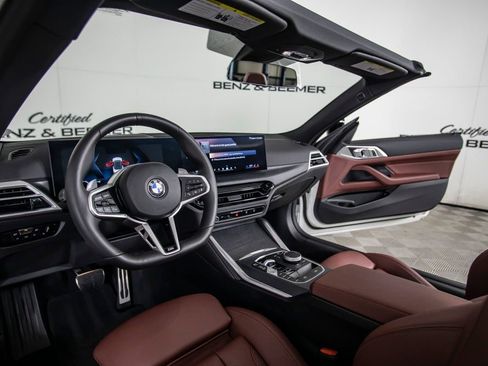Used 2025 BMW 430i Convertible w/ M Sport Package RWD image 22