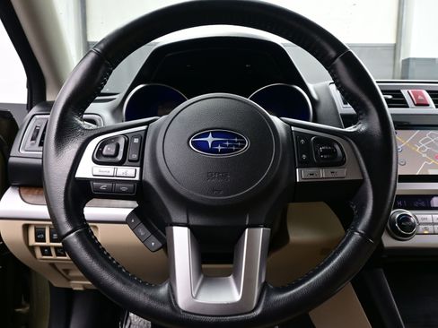 Used 2016 Subaru Outback 2.5i Limited image 23