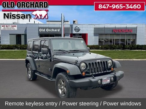 Used 2011 Jeep Wrangler Unlimited Rubicon w/ Call of Duty Group image 4