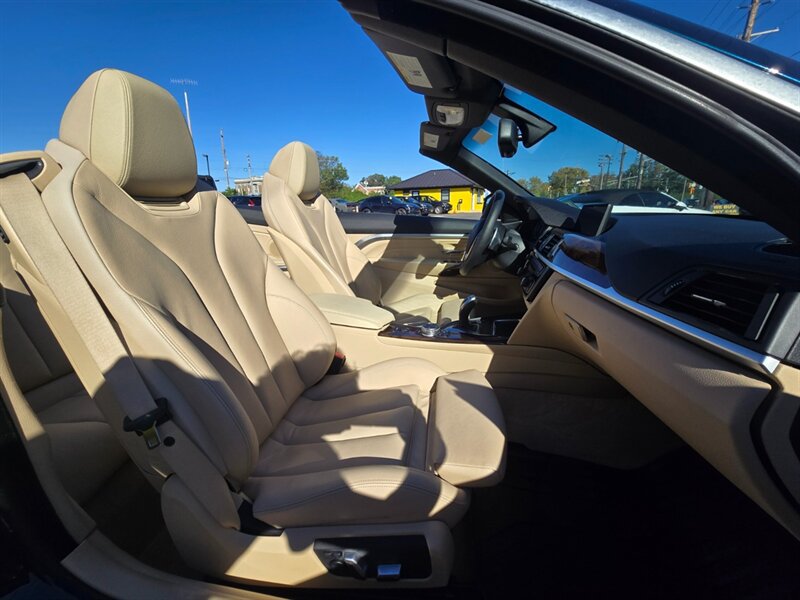 Used 2016 BMW 428i xDrive Convertible AWD/4WD image 14