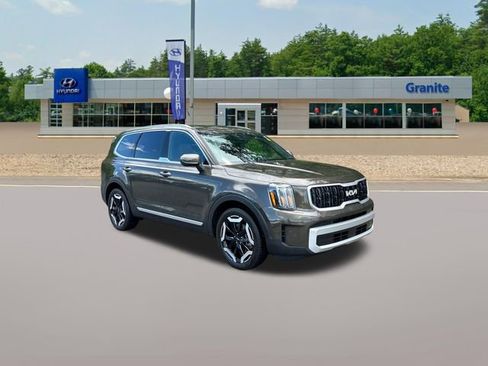 Used 2024 Kia Telluride EX AWD/4WD image 6