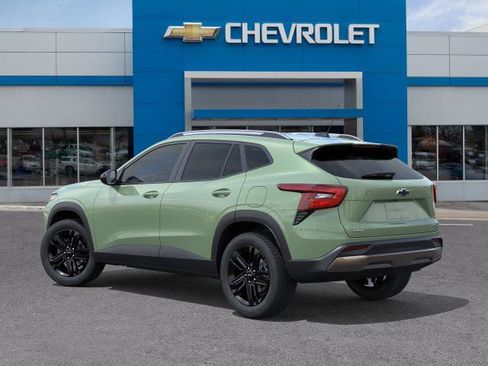 New 2026 Chevrolet Trax ACTIV FWD image 3