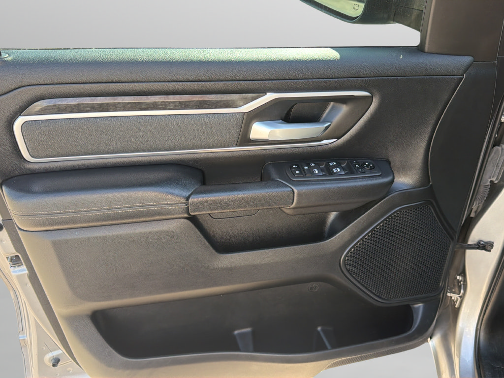 Used 2021 RAM 1500 Big Horn RWD image 13
