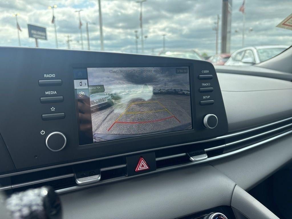 New 2026 Hyundai Elantra Sport FWD image 28