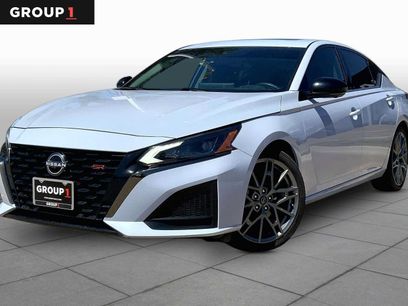 Used 2024 Nissan Altima 2.0 SR